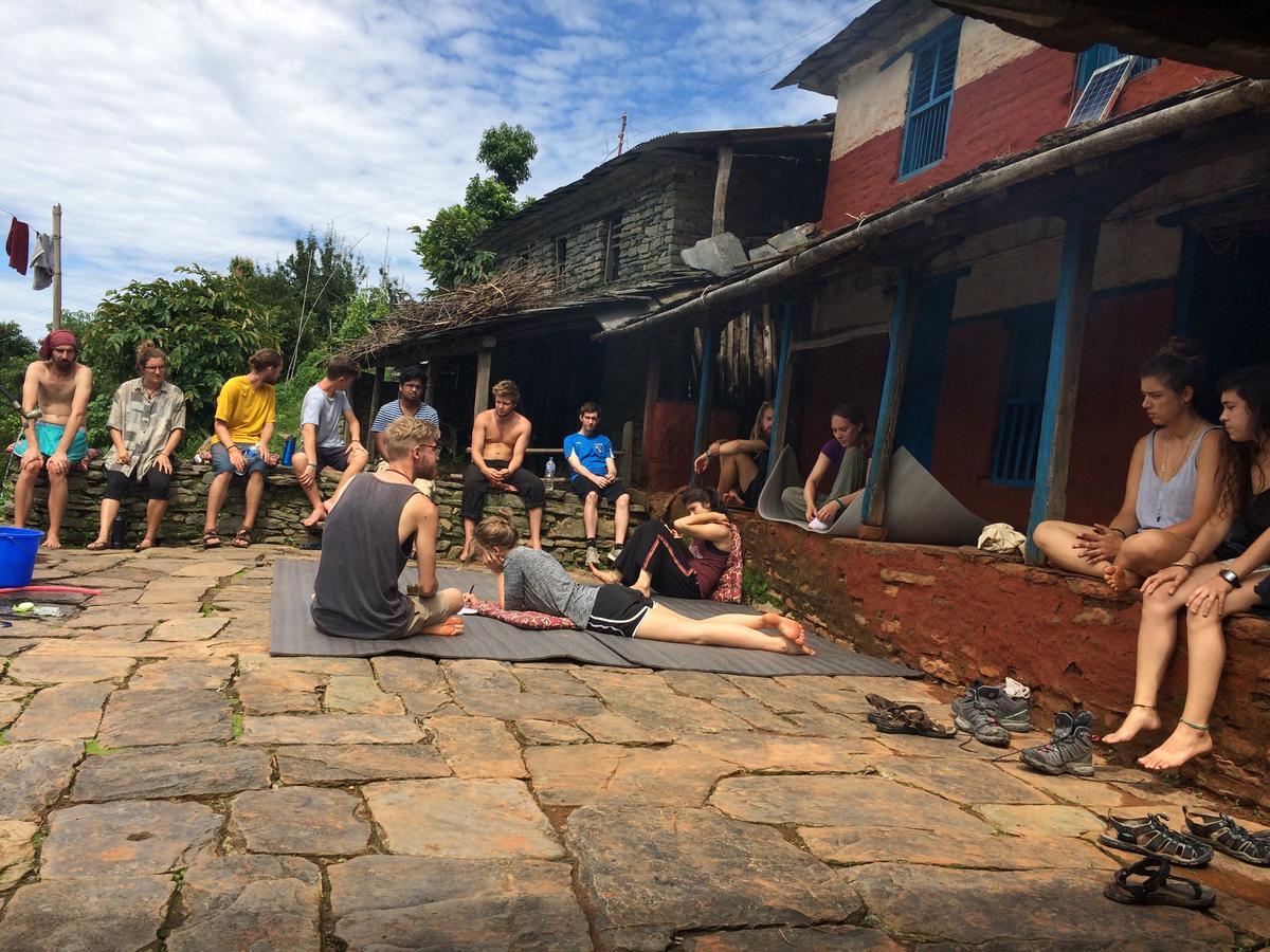 Aroma Tourist Hostel Pokhara Ngoại thất bức ảnh