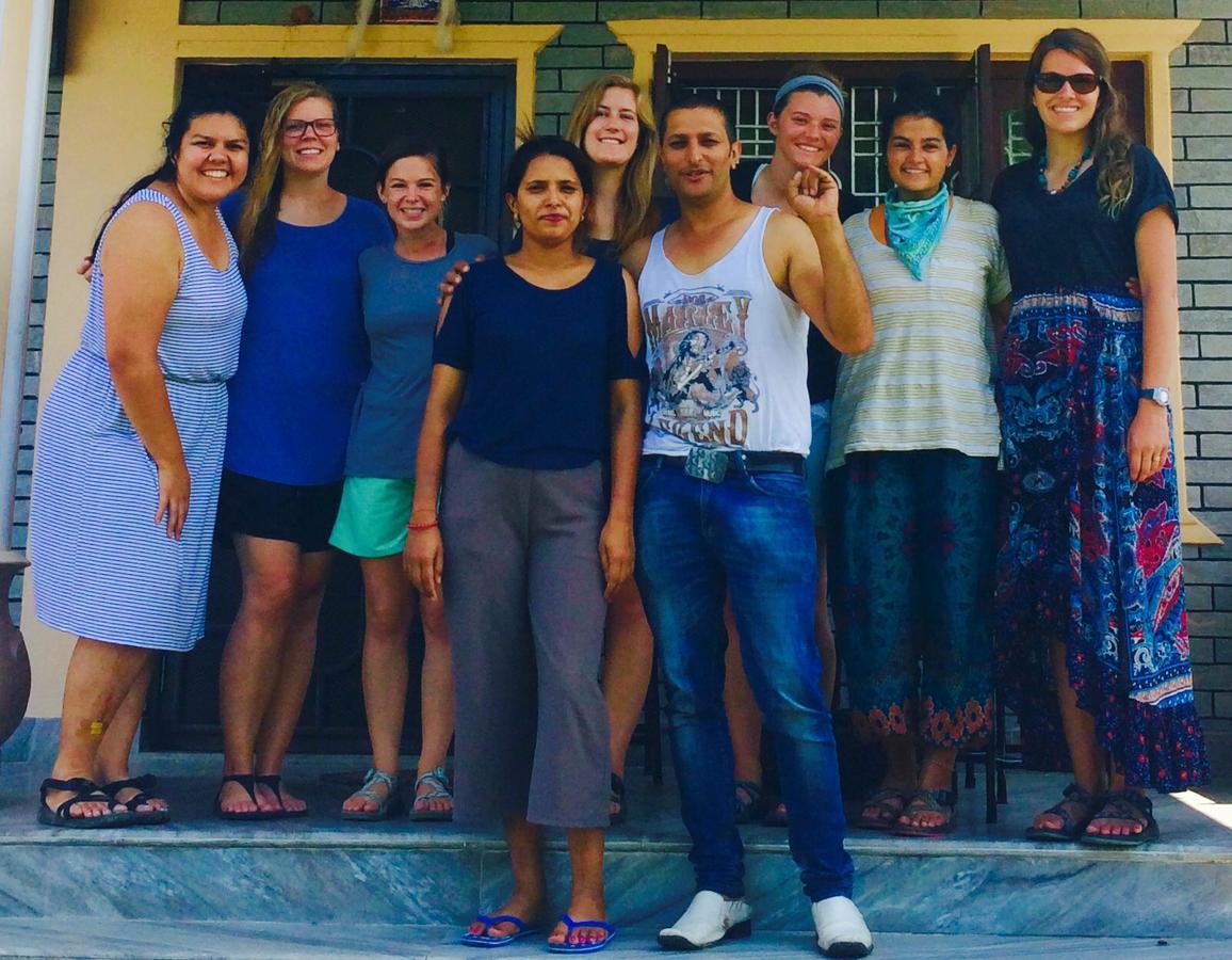 Aroma Tourist Hostel Pokhara Ngoại thất bức ảnh