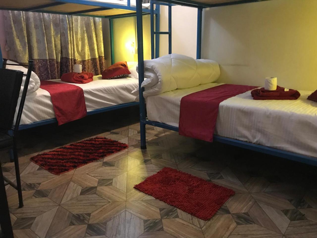 Aroma Tourist Hostel Pokhara Ngoại thất bức ảnh