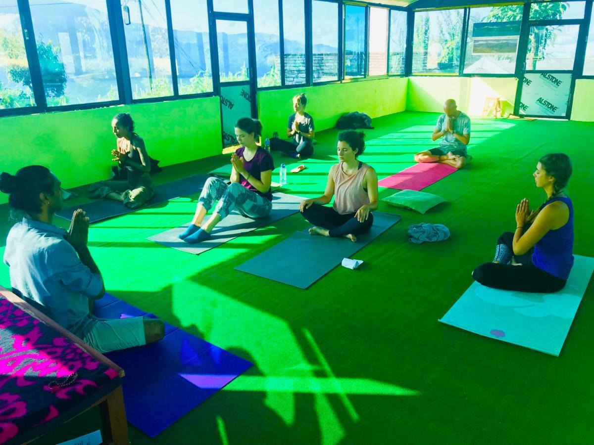 Aroma Tourist Hostel Pokhara Ngoại thất bức ảnh