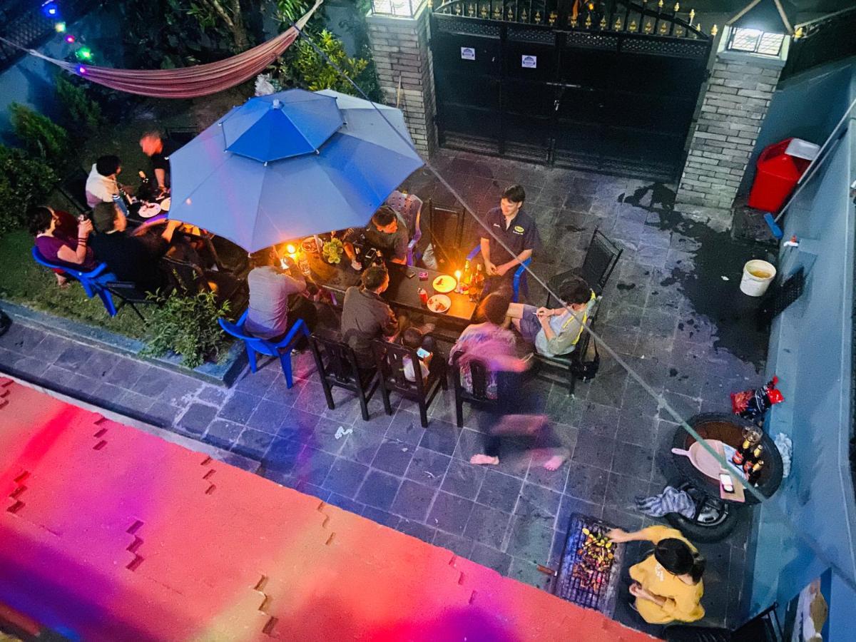 Aroma Tourist Hostel Pokhara Ngoại thất bức ảnh